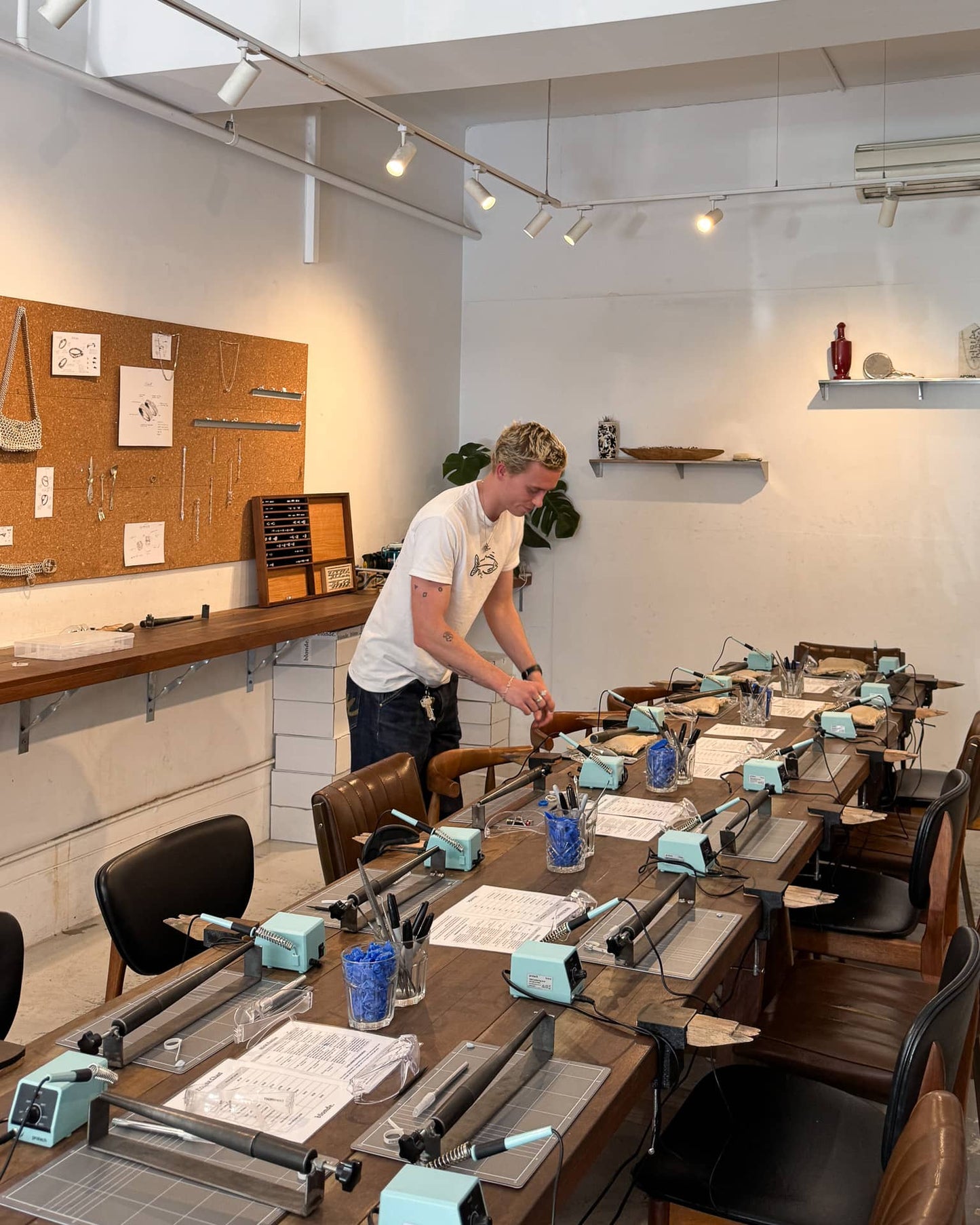 canberra organic ring making class with gemstones (lost wax)