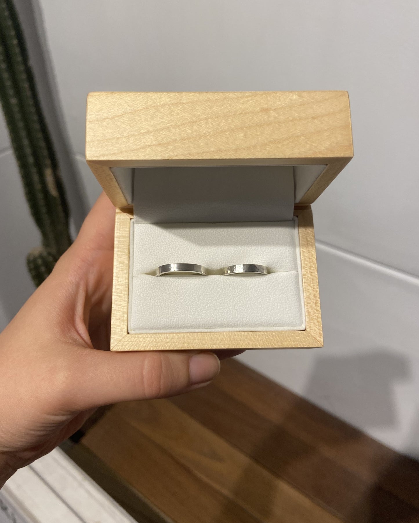 wedding band ring workshops.